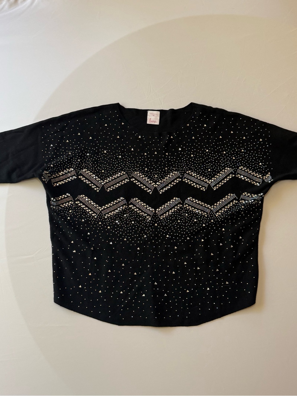 LUNA top with jeweled accent size XL